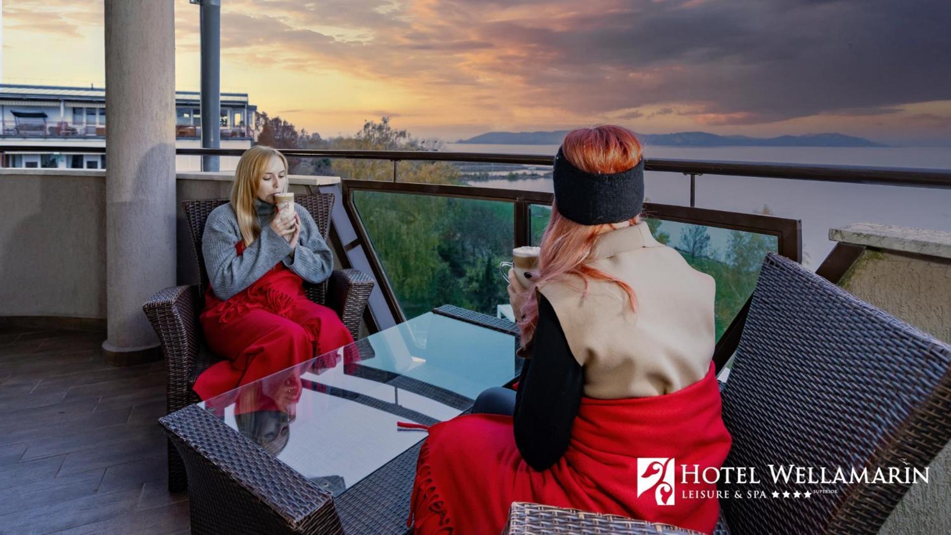 Hotel Wellamarin Zamárdi Zewnętrze zdjęcie